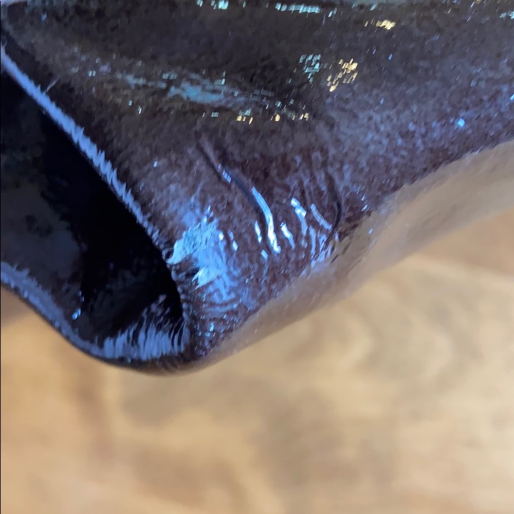 Dooney & Bourke patent leather bag - Picture 5 of 13